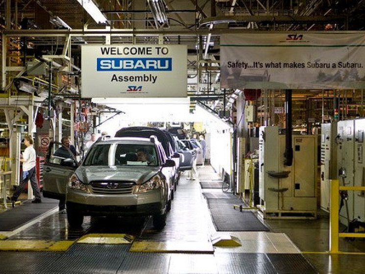 Subaru может отозвать 300 тыс. авто