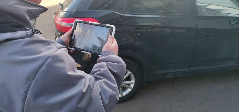 Вся информация об автомобиле проходит через планшет с приемки до выдачи клиенту