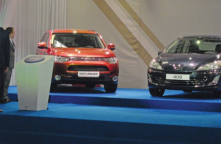 Первыми в Калуге будут собираться седан Peugeot 408 и паркетник Mitsubishi Outlander