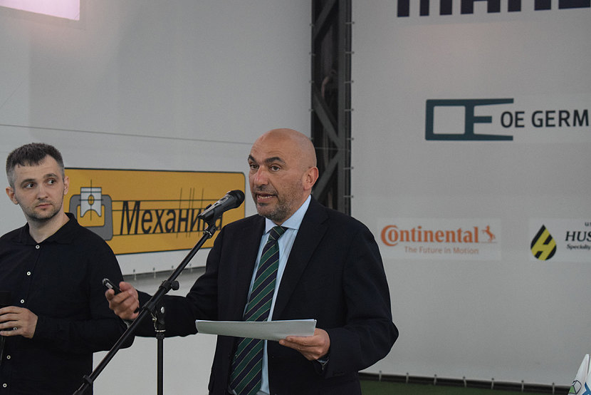 Рикардо Ваккари - менеджер по экспорту компании "Euroricambi" и директор по продажам компании "Antonio Masiero".