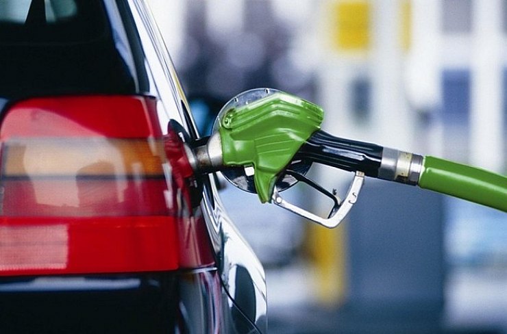 Почему в России самый дорогой бензин в мире?