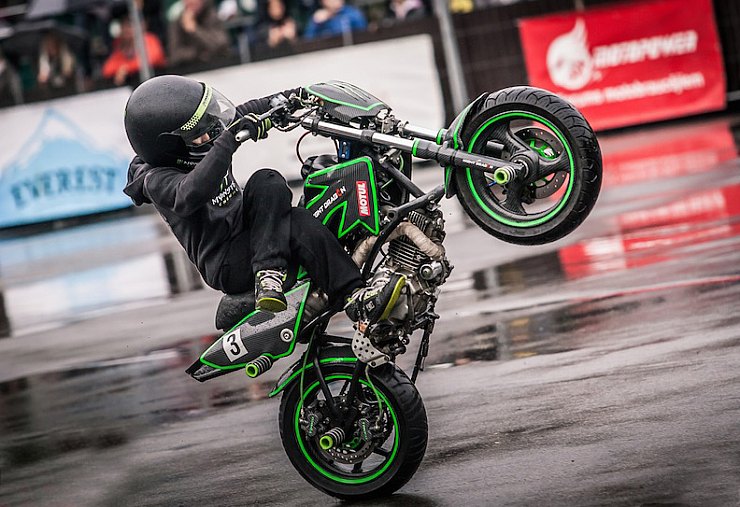 Мотоциклетное шоу MOTUL M1-Stunt Show Moscow 2014 обещает стать самым зрелищным событием Московского Автосалона