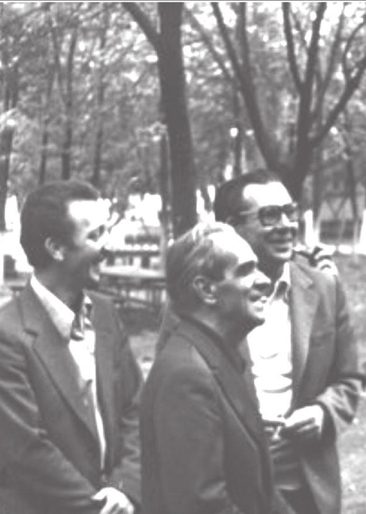 Слева направо: С.П. Малышенко, М.А. Стырикович, В.А. Легасов (сентябрь 1979 года)