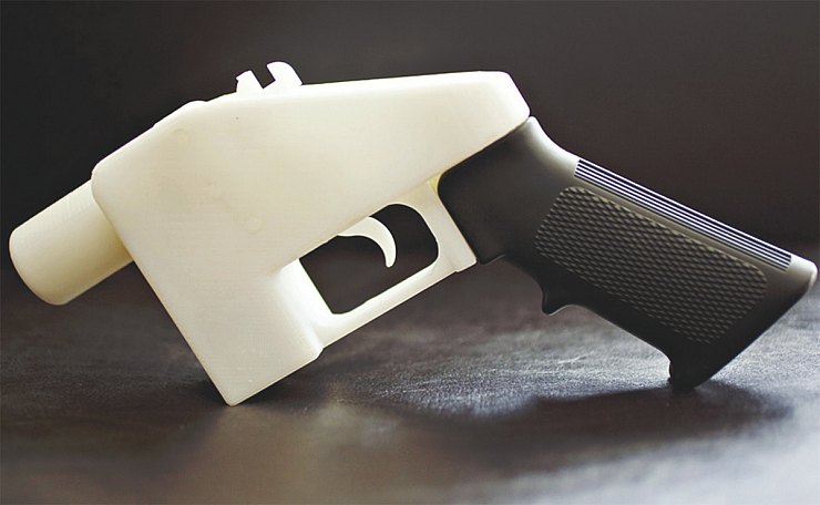 Уже сейчас 3D-принтер способен печатать работающее оружие