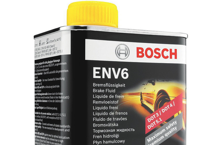 Новая тормозная жидкость ENV6 обладает низкой вязкостью и
высокой температурой кипения. Эти характеристики позволят
совершенствовать системы торможения в будущем