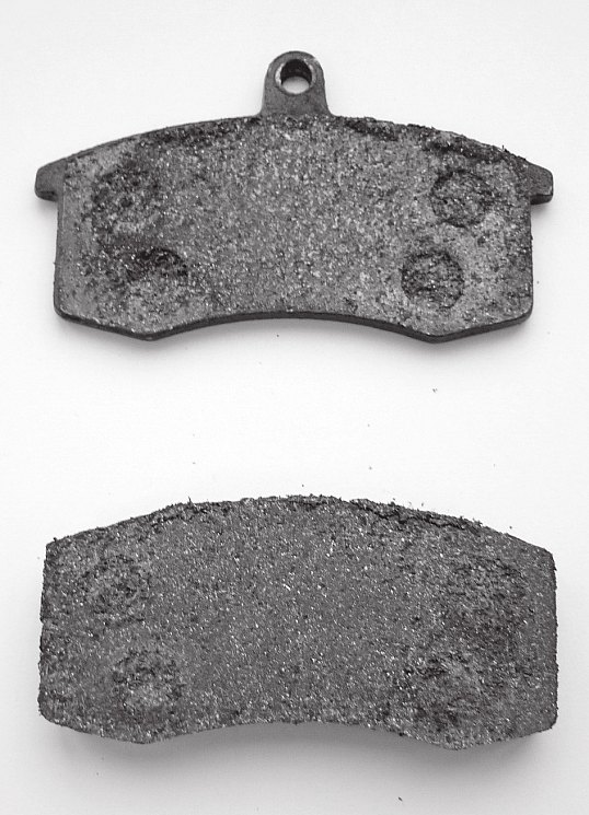 Рис. 3. Внешний вид образца «Колодка Б» после испытаний
на прочность соединения фрикционной накладки с каркасом