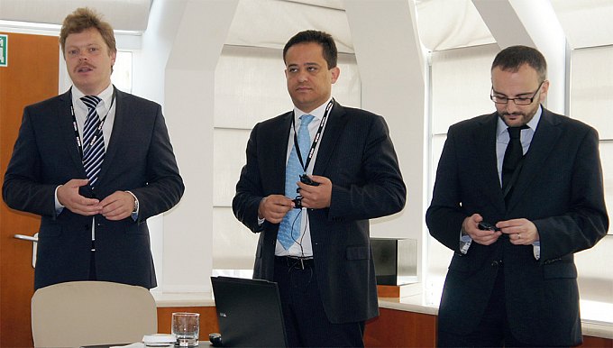 На пресс-конференции Sogefi Group в Москве присутствовали представители руководства компании (слева направо): Евгений Бедняков, Анил Кеселиоглу, Стефан Рейтас